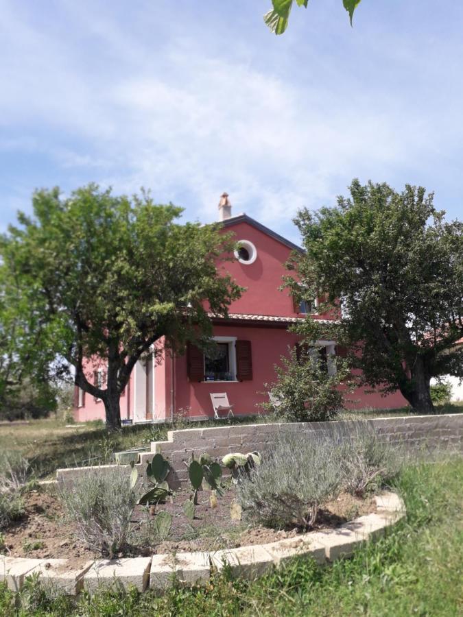 Casa Rosa Acomodação com café da manhã San Costanzo Exterior foto